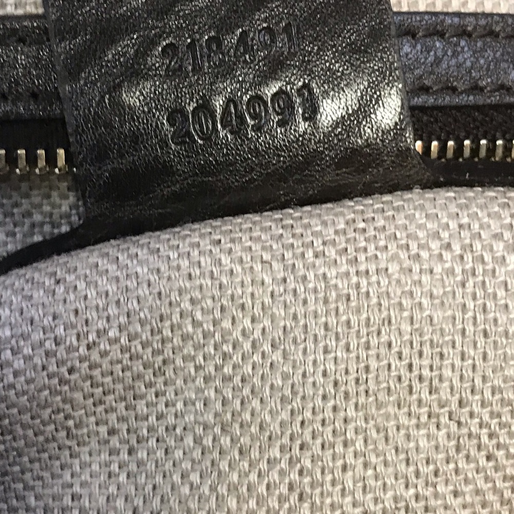 Authentic Gucci Snake Leather Purse - Picture 11 of 16